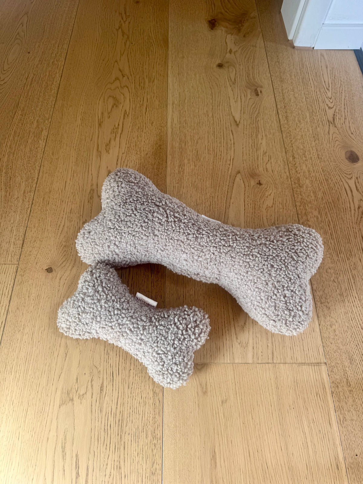 Teddy Knochen in klein und groß
