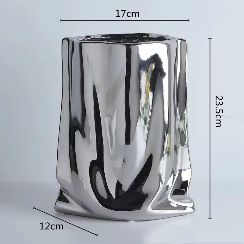 Silberne Blumenvase aus Keramik/Porzellan